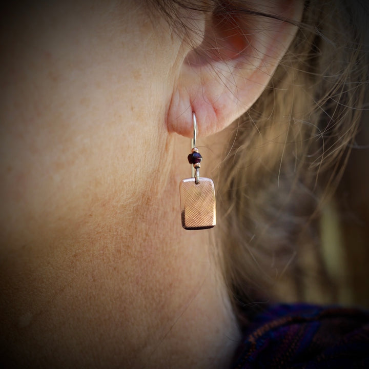 Florentine-Engraved Garnet Drop Earrings